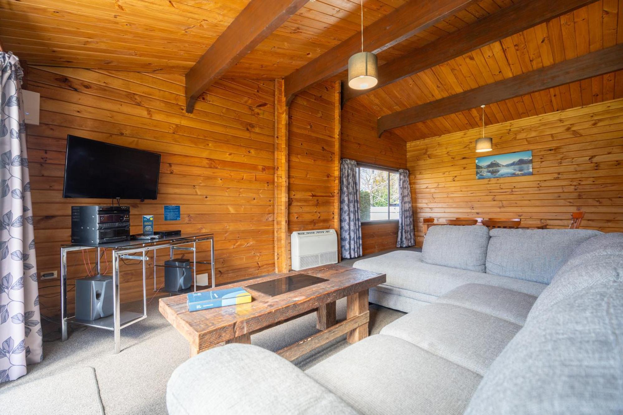 Te Anau Top 10 Holiday Park And Motels Exterior foto