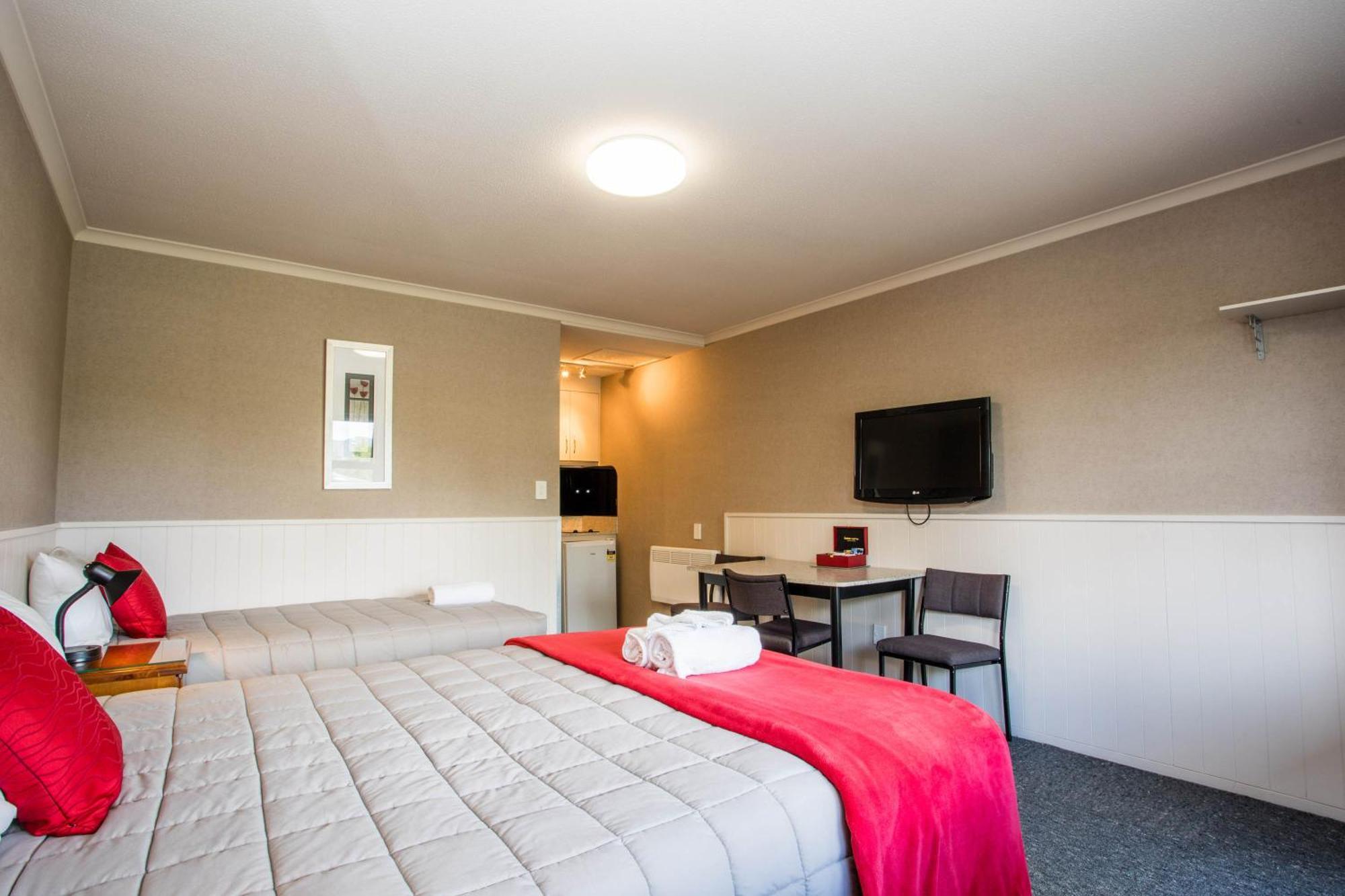 Te Anau Top 10 Holiday Park And Motels Exterior foto